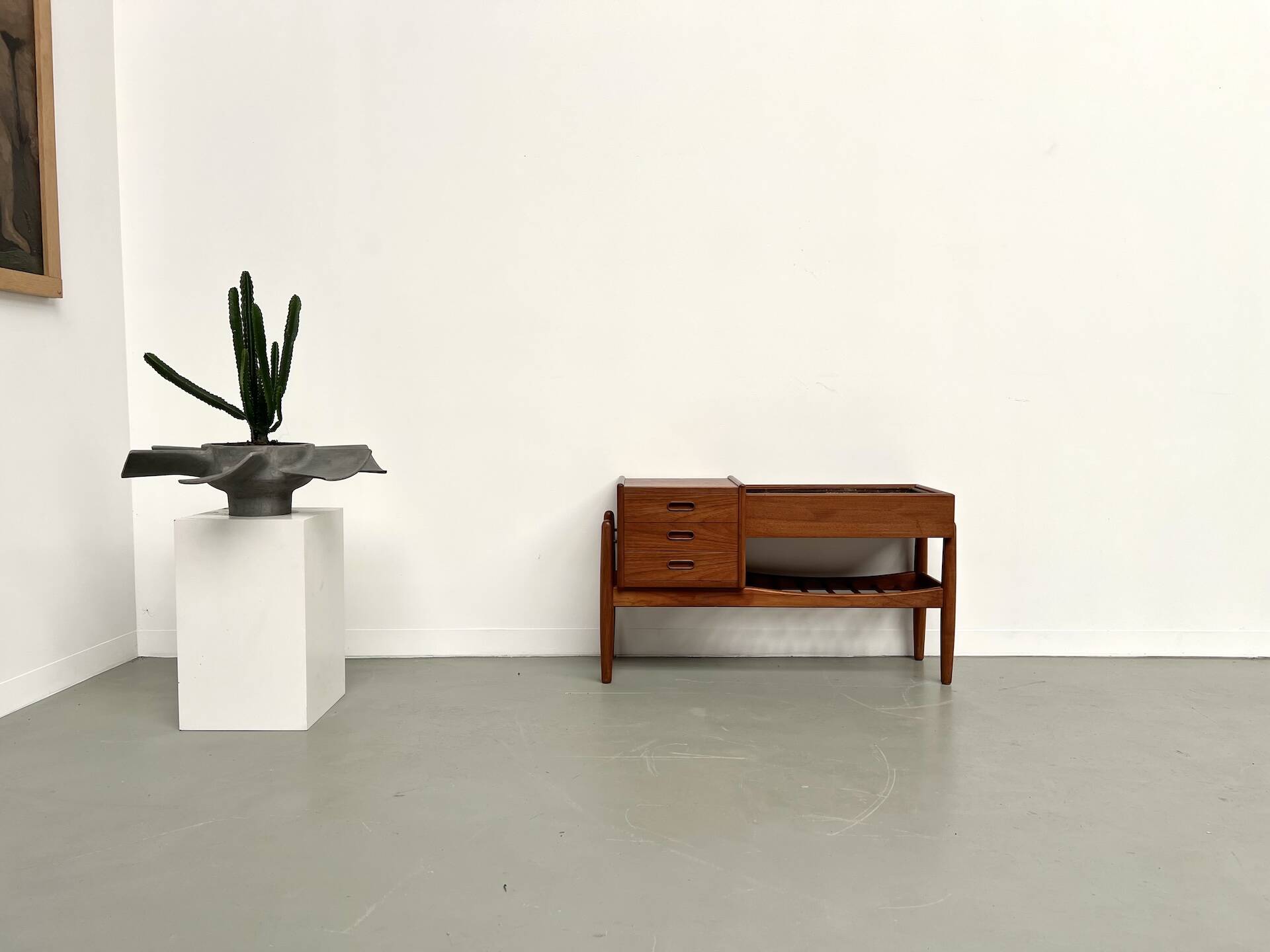 Arne Wahl Iversen teak planter