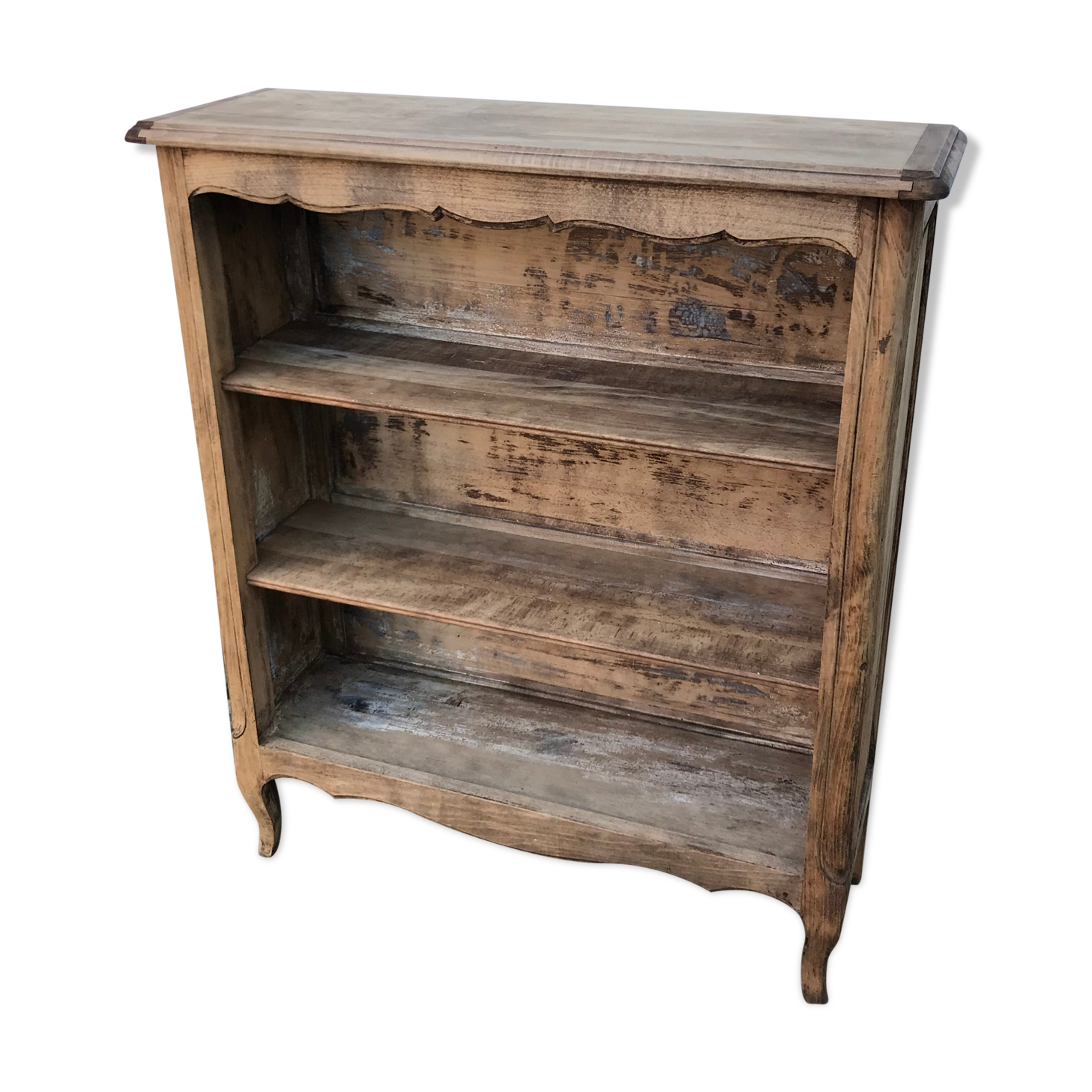 Low library in patinated decapé beech