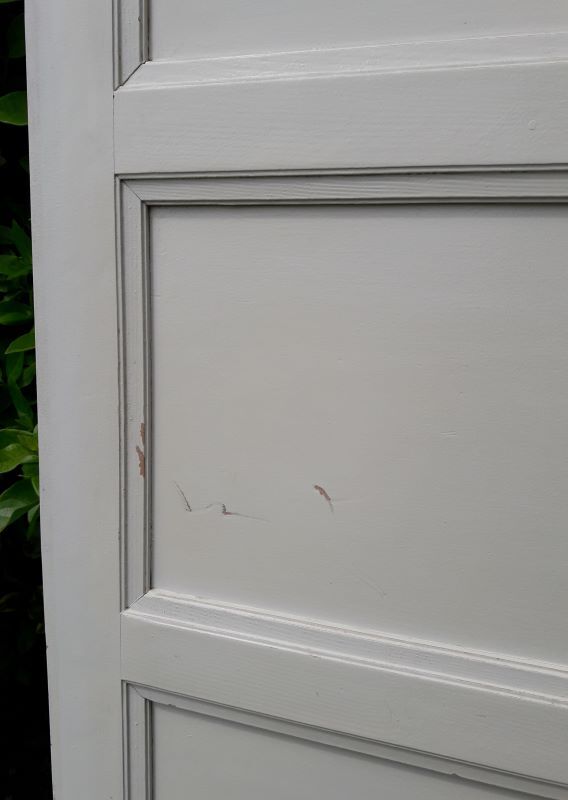 Porte vintage panneautée