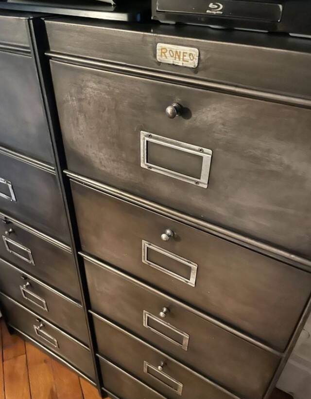 Roneo metal office furniture