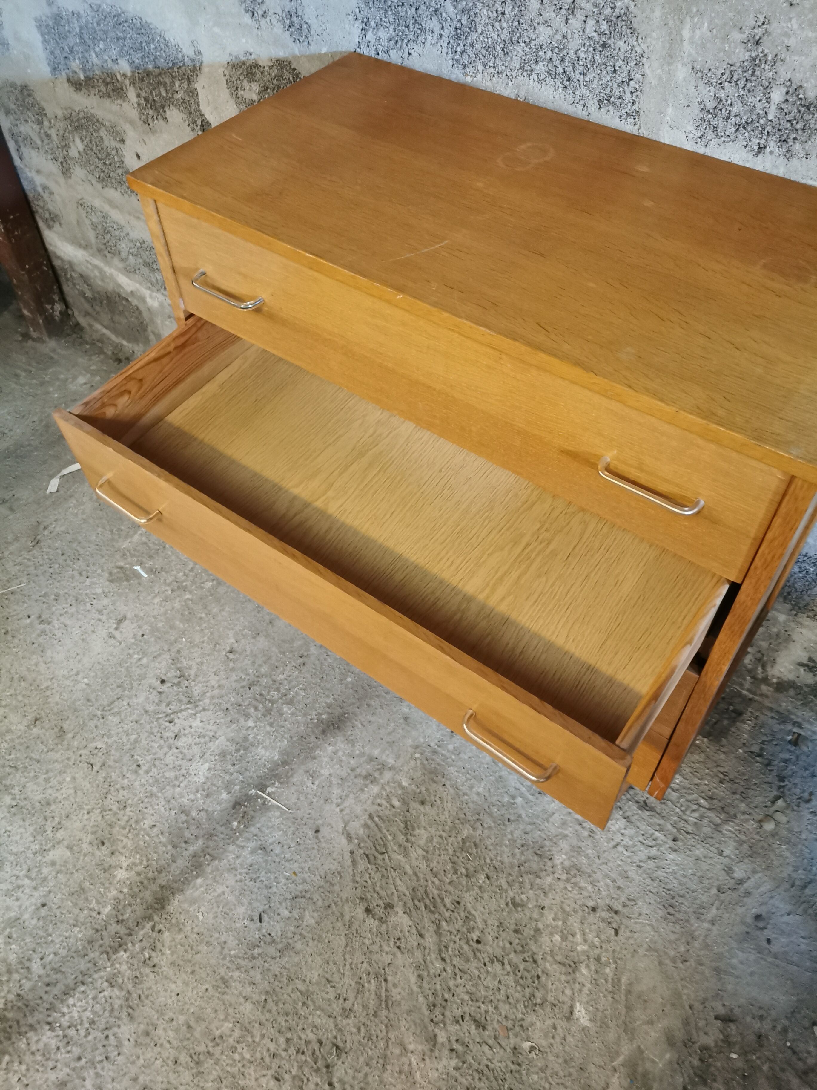 Vintage dresser tapered feet