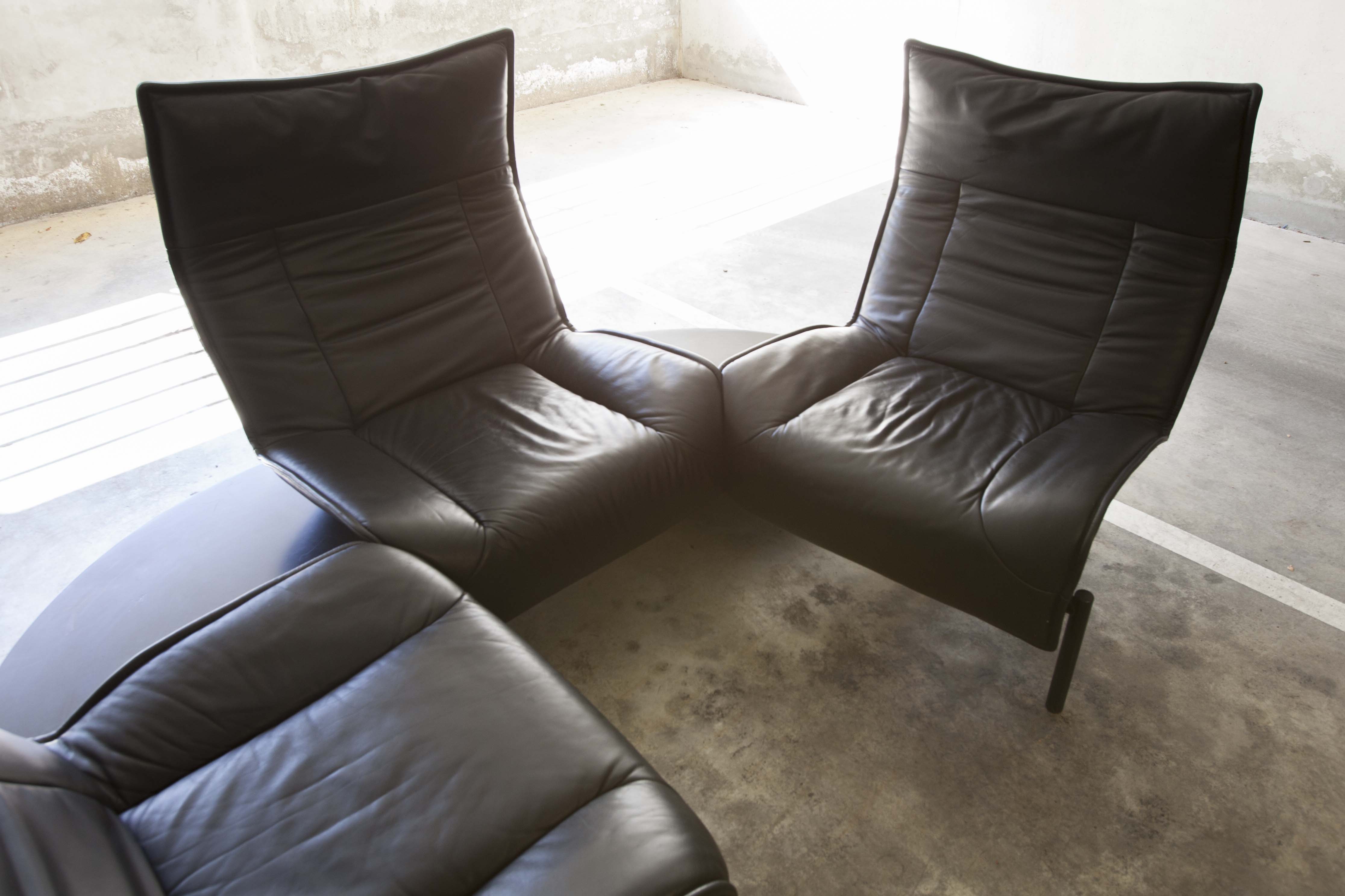 Leather sofa model "Veranda" Vico Magistretti for Cassina