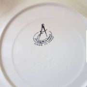 Grande assiette plate vintage , peint a la main , Italie