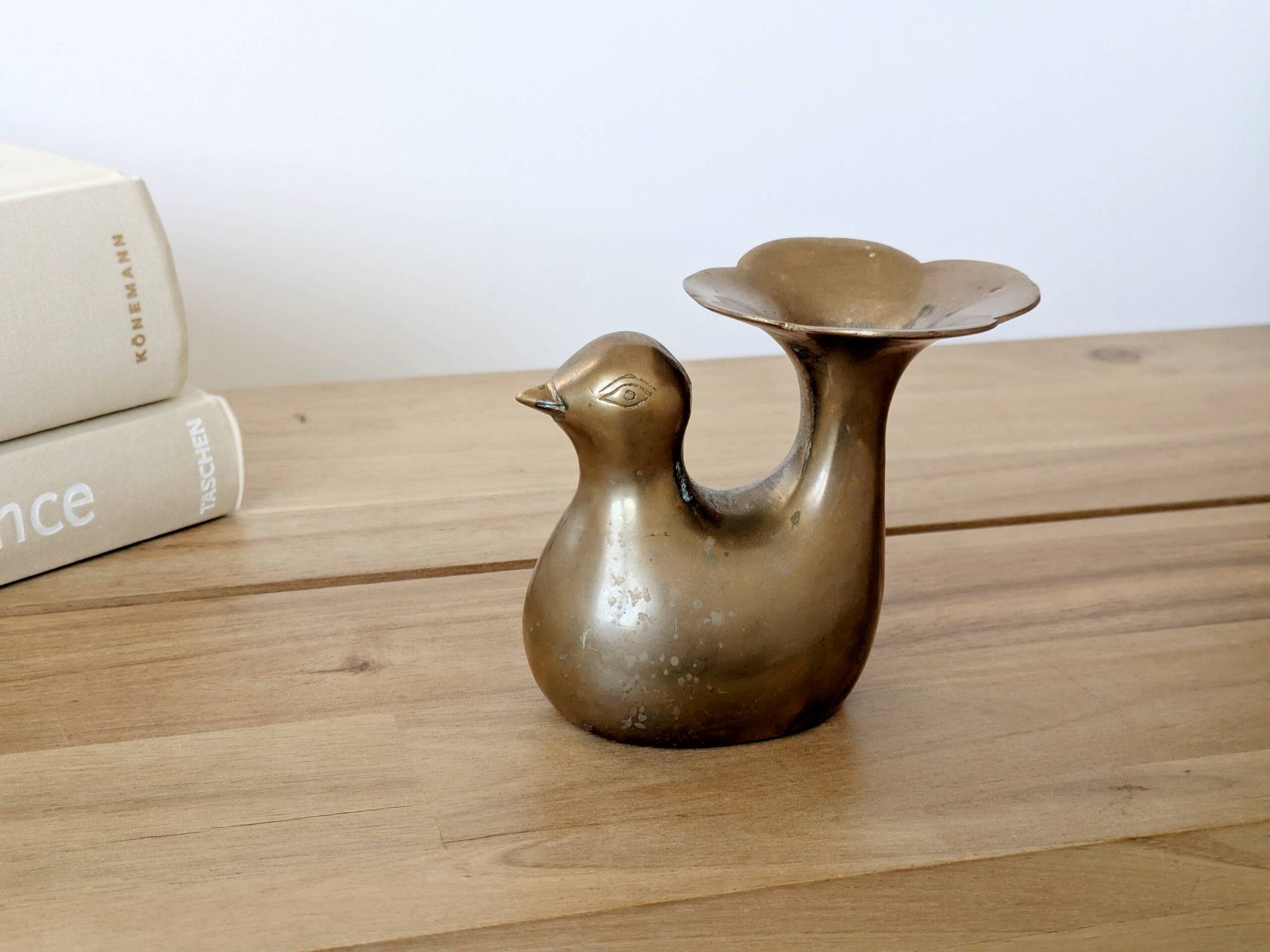 Candle holder or bird soliflore in brass, mid-century design from the 1960s.