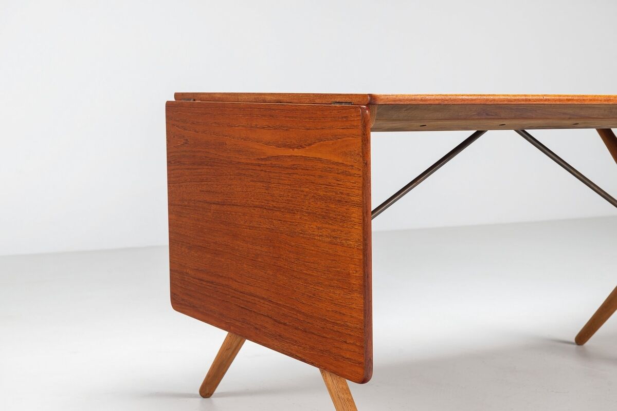 Hans Wegner model AT-309 dining table in teak Andreas Tuck Denmark 1952