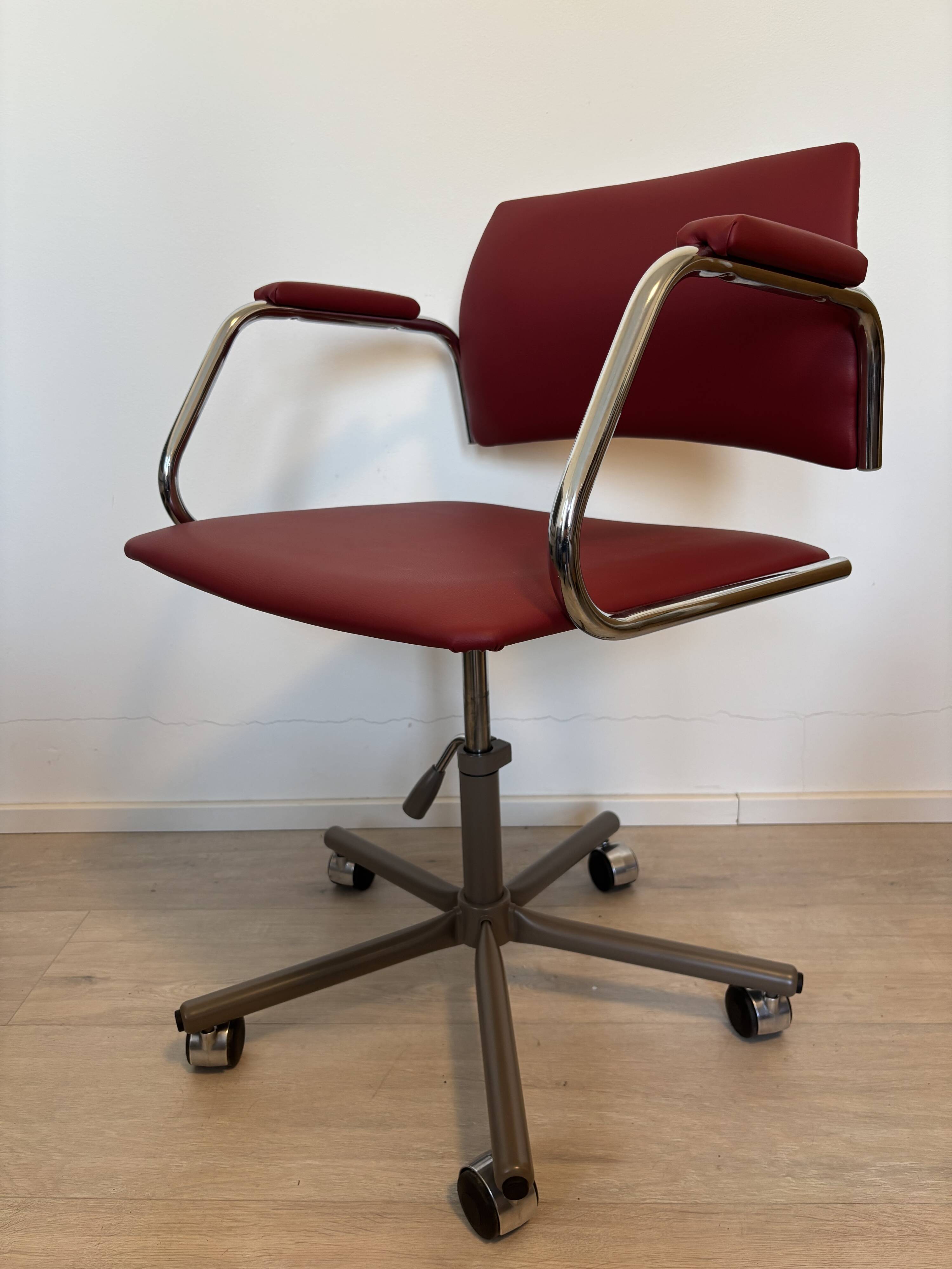 Fully Restored Cherry Office Desk Chair by Kovona, Czechoslovakia 1970’s