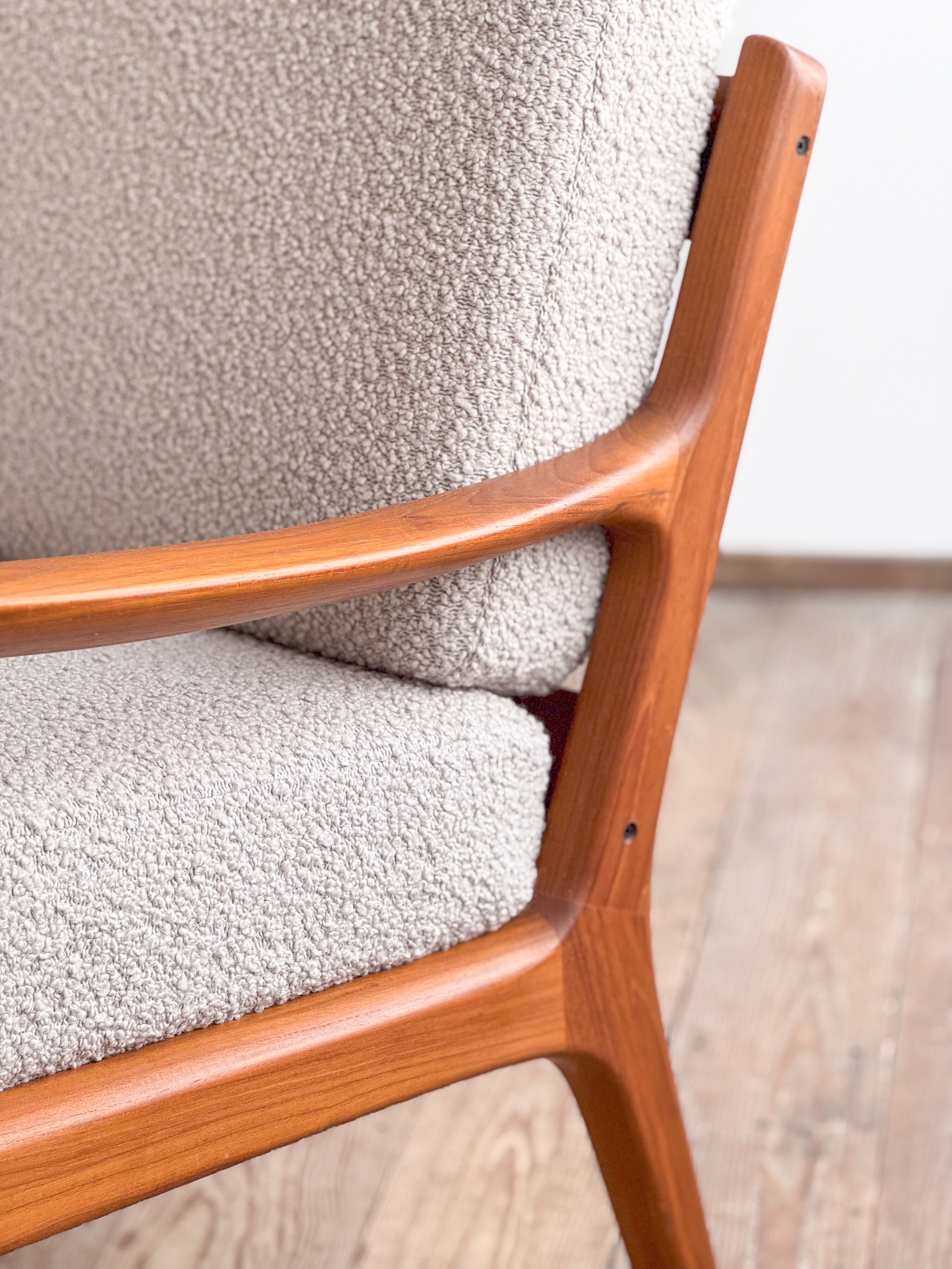 Canapé deux places, Ole Wanscher pour France & Son, série Senator, en teck