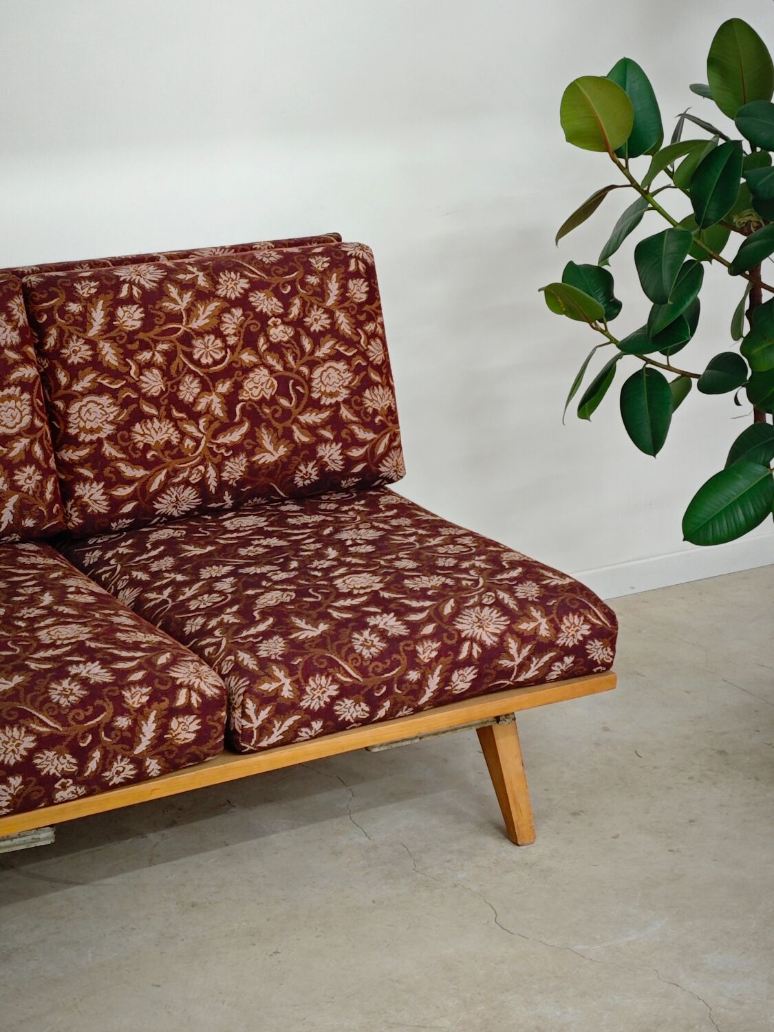 Daybed 55-17 bench by Frantisek Jirak for Tatra Pravenec 1960