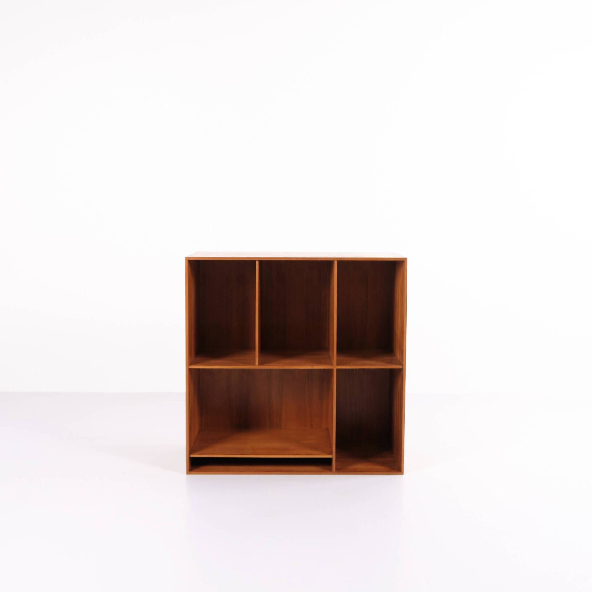 Bibliothèque - pin de l'Oregon - Mogens Koch - Rud. Rasmussen - années 1970