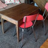 Lot 2 formica chairs