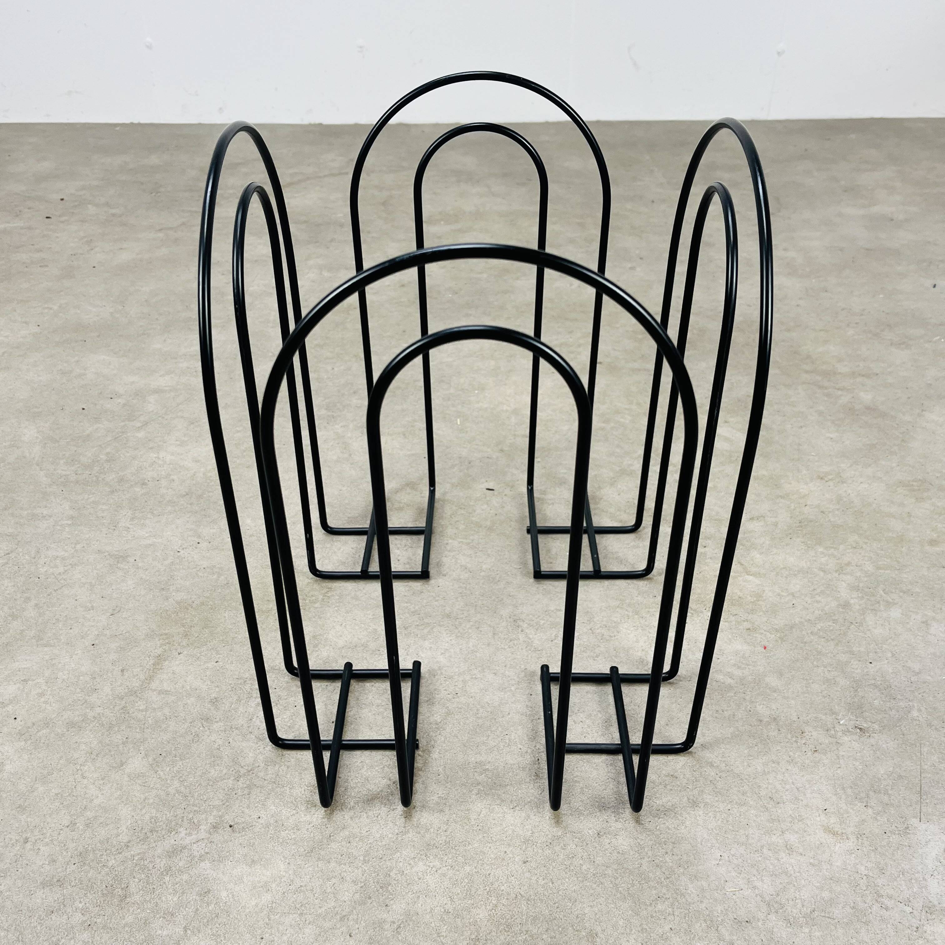 Postmodern magazine rack 80s black metal vintage memphis
