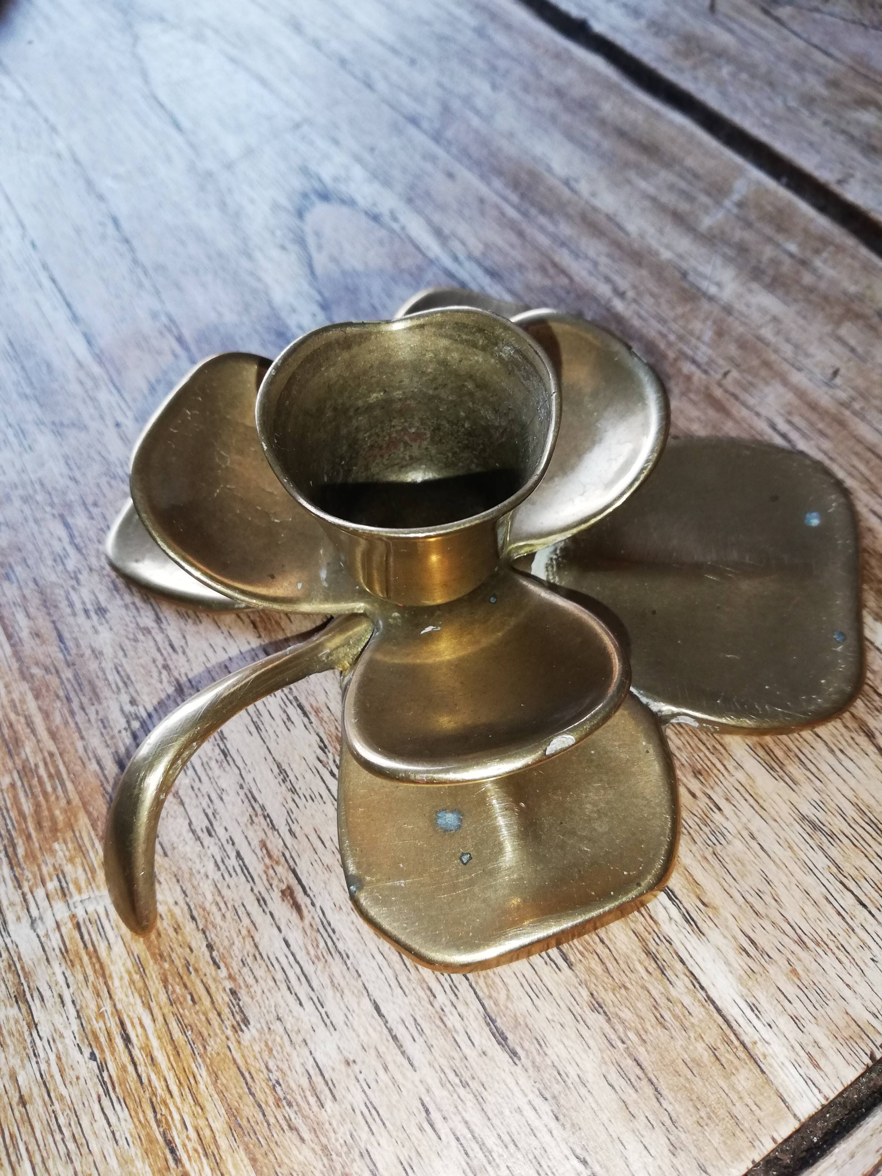 Brass candle holder copper color in the shape of a flower, Vintage