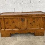Old Savoyard wedding chest - 18th century