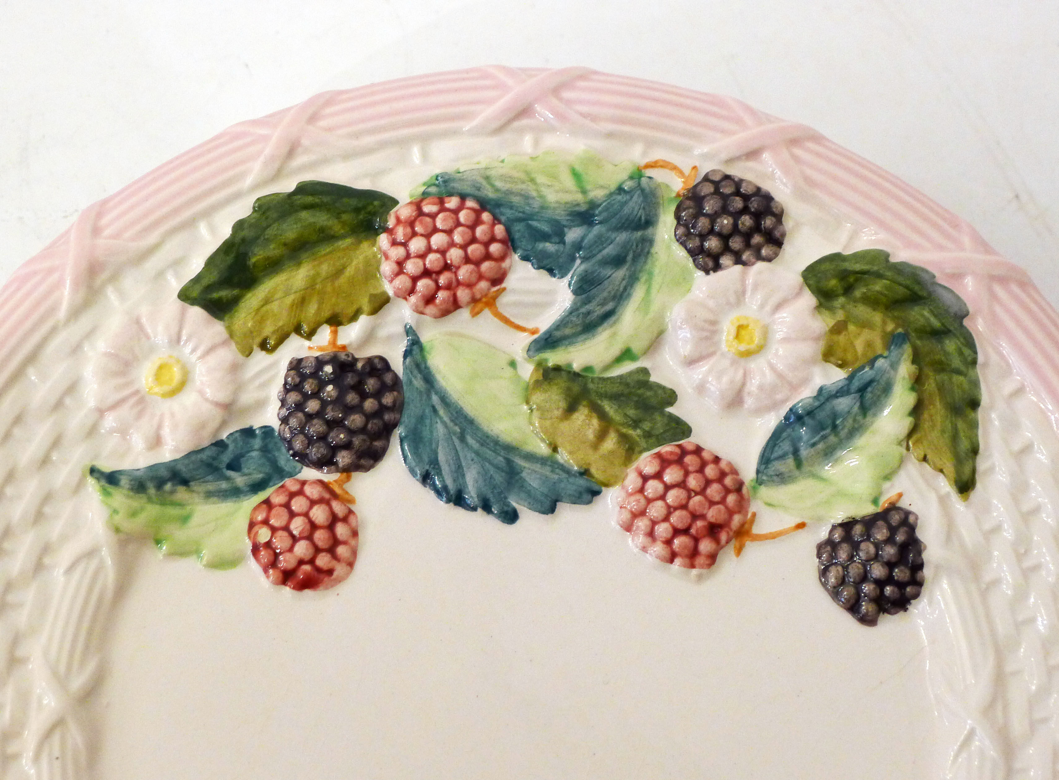 Set of 6 plates blackberries slurry