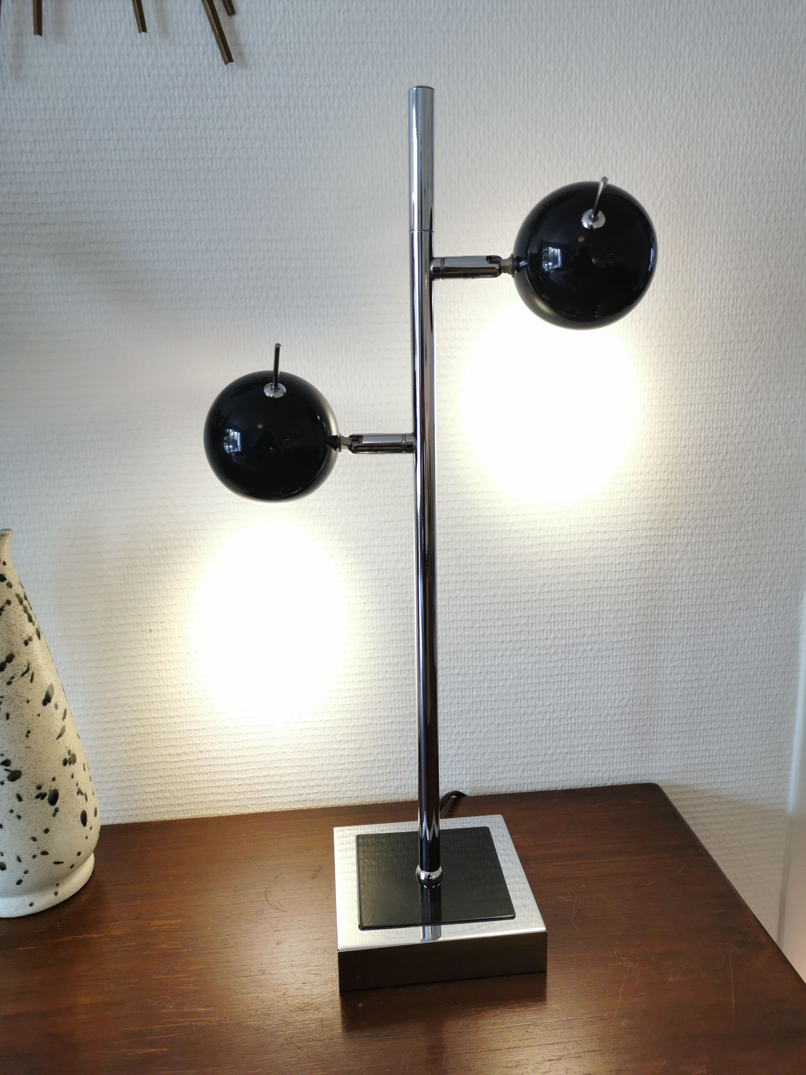 Vintage eyeball lamp Seylumière Hary