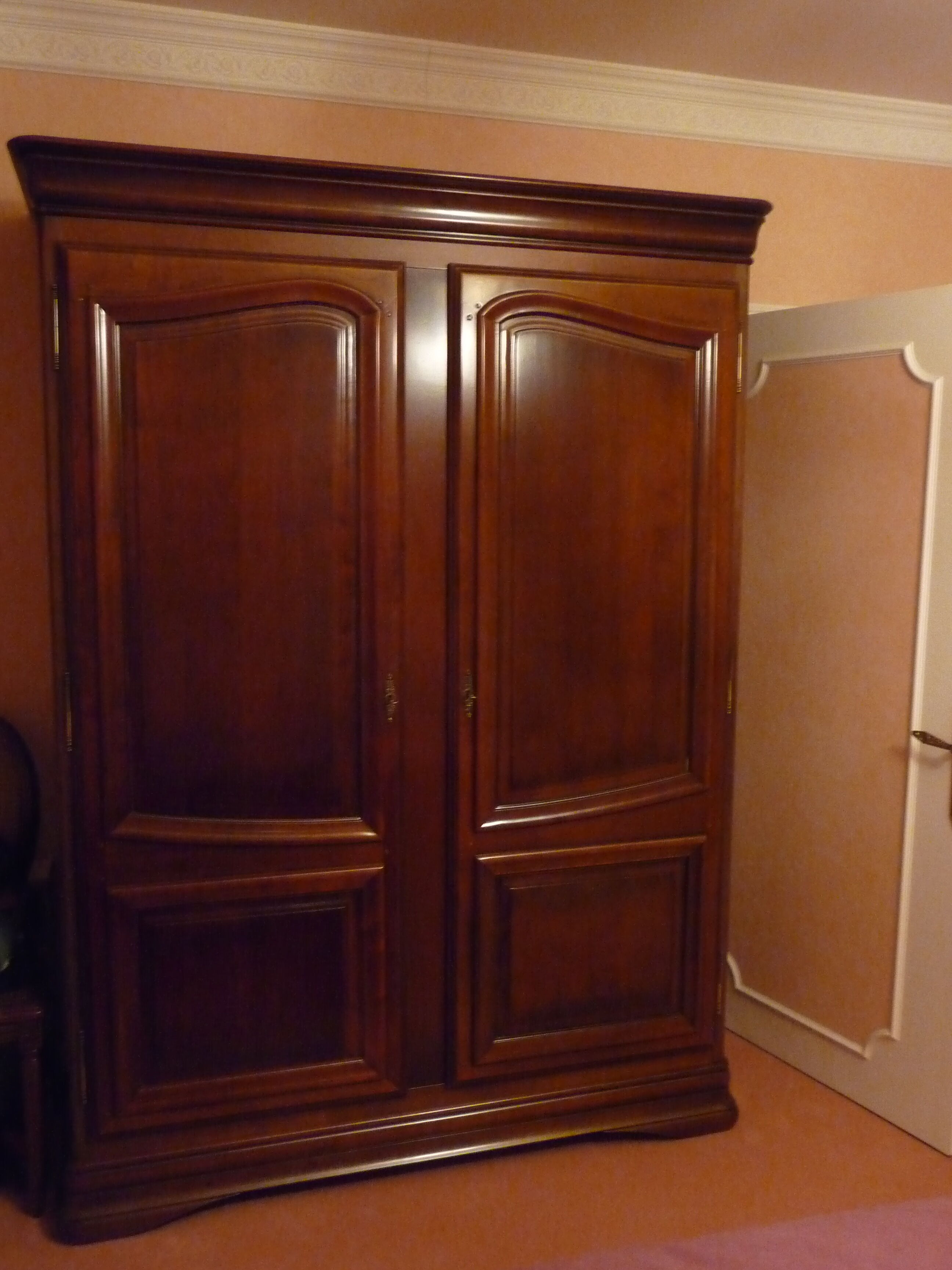 Armoire 2 portes merisier massif Selency
