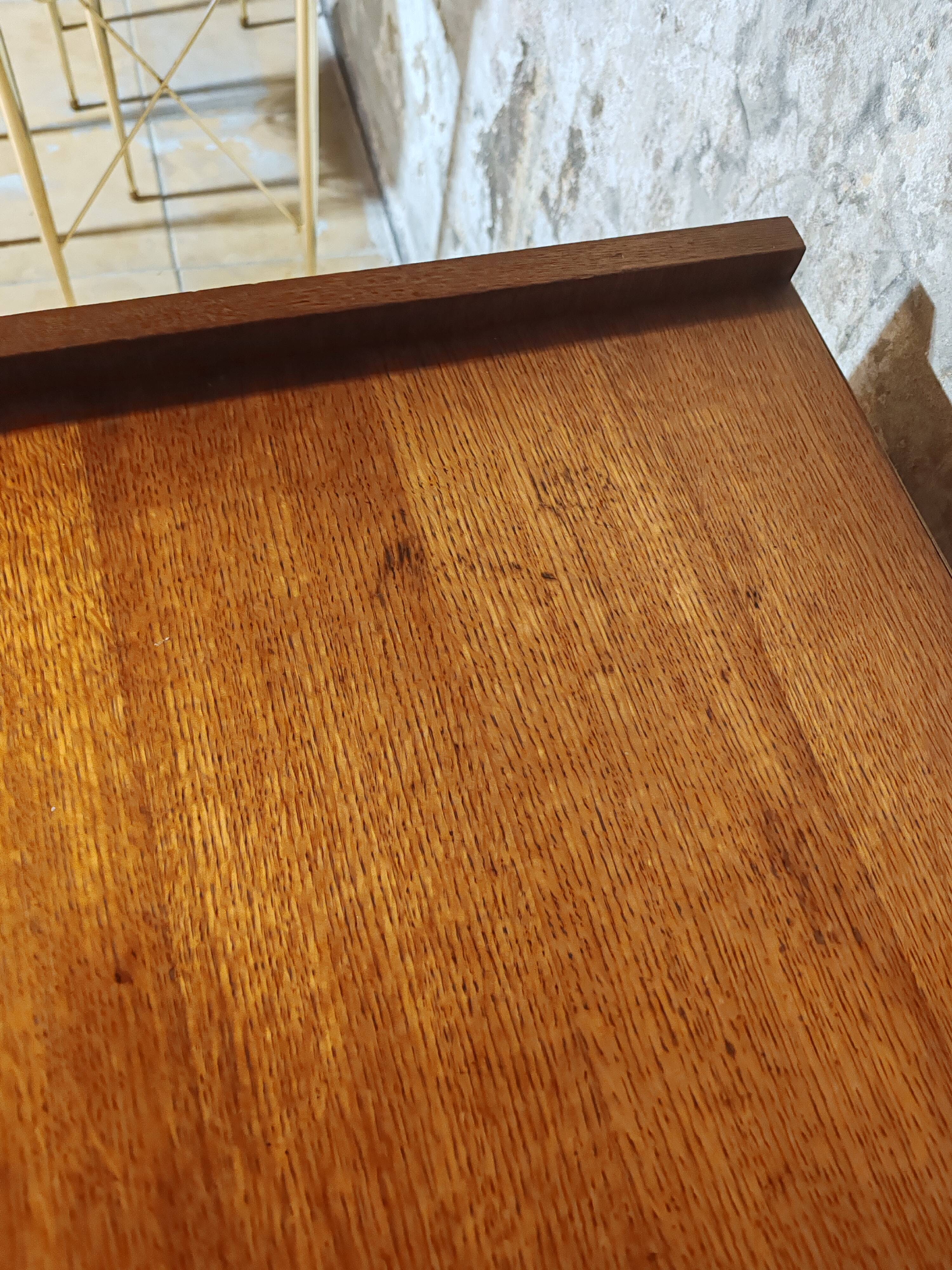 Vintage chest of drawers