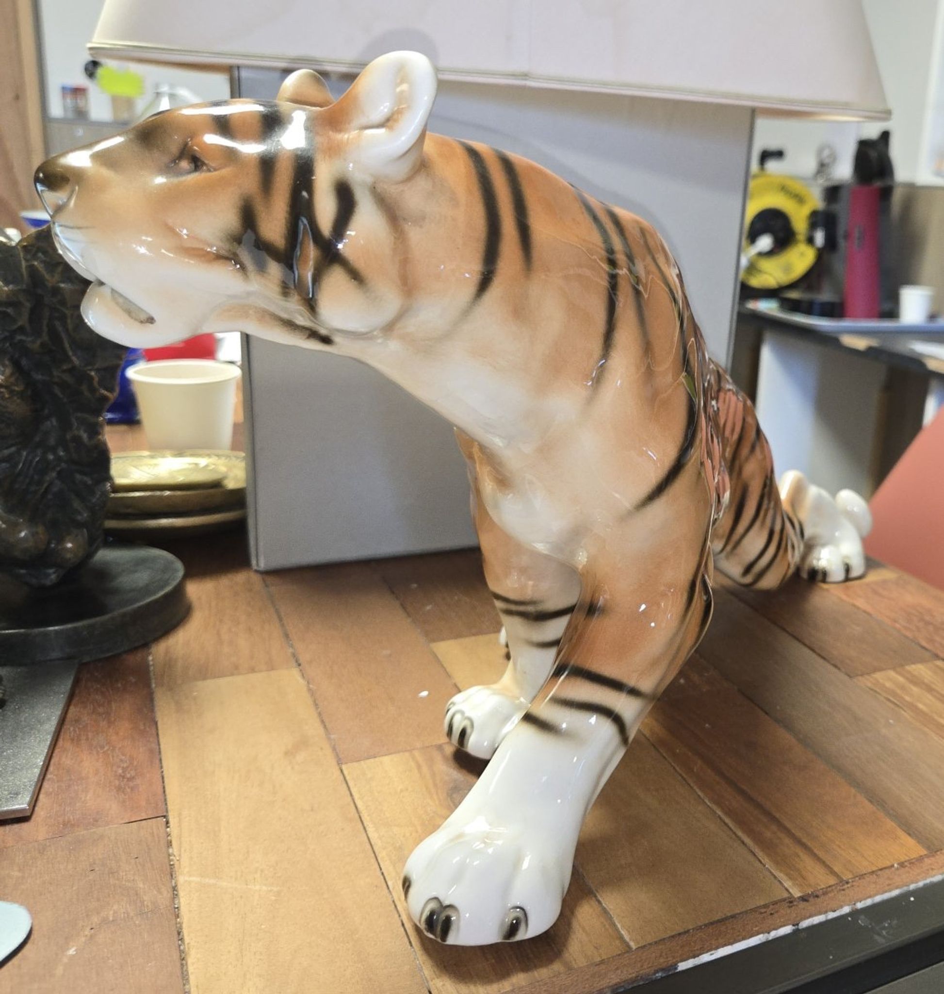 Large porcelain tiger ROYAL DUX – Czechoslovakia - Art Deco 1930
