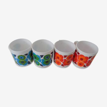 4 mugs lotus flowers red and blue arcopal vintage france