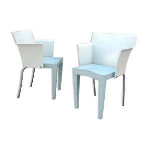 Paire de fauteuils Superglob de Philippe starck