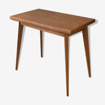 Scandinavian-style system table