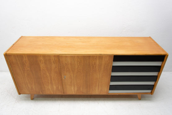 Mid-century modernist sideboard no. u-460 by Jiří Jiroutek, czechoslovakia