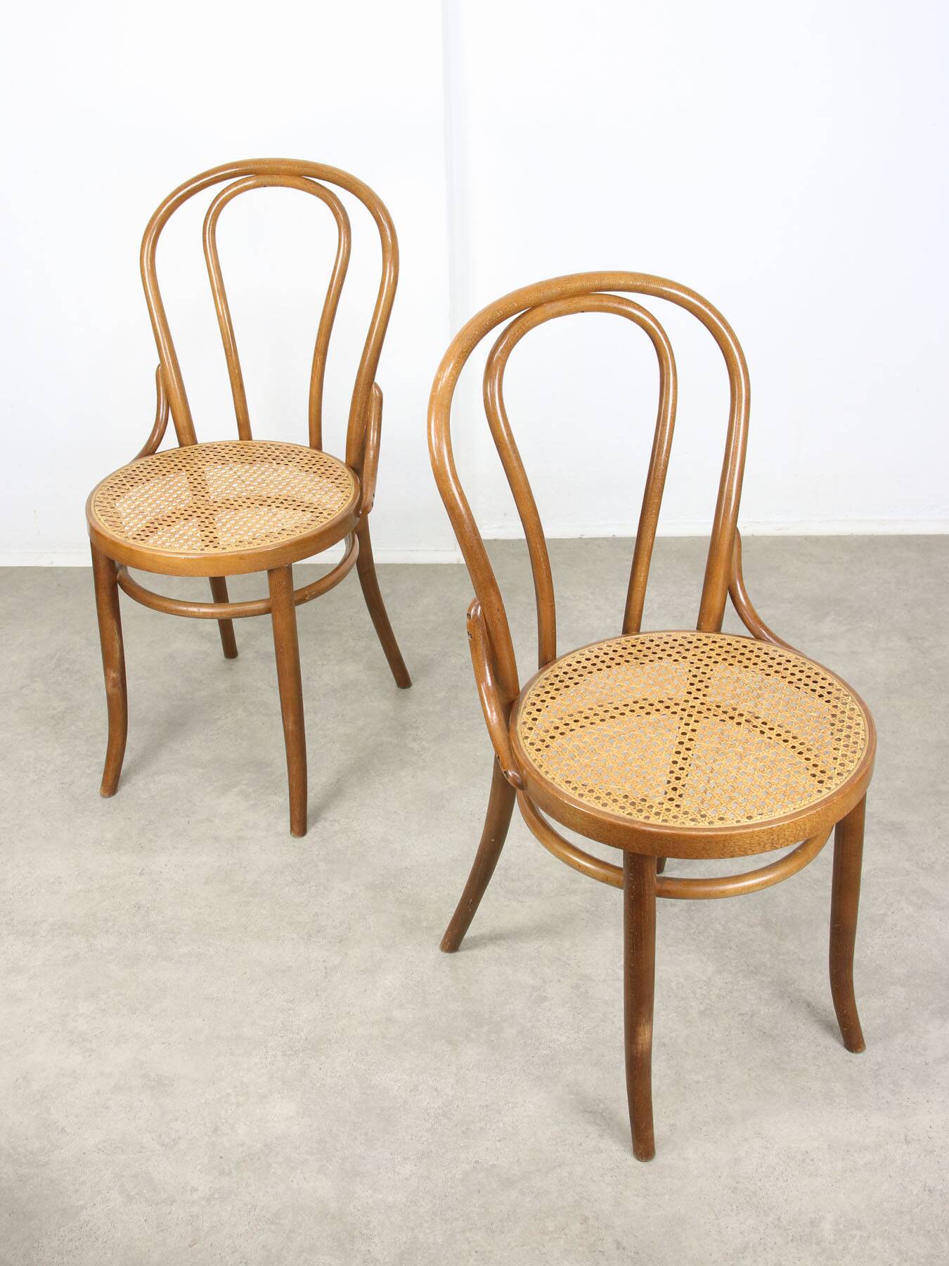 Vintage No. 18 Dining Chairs attributed to Michael Thonet, Set of 2