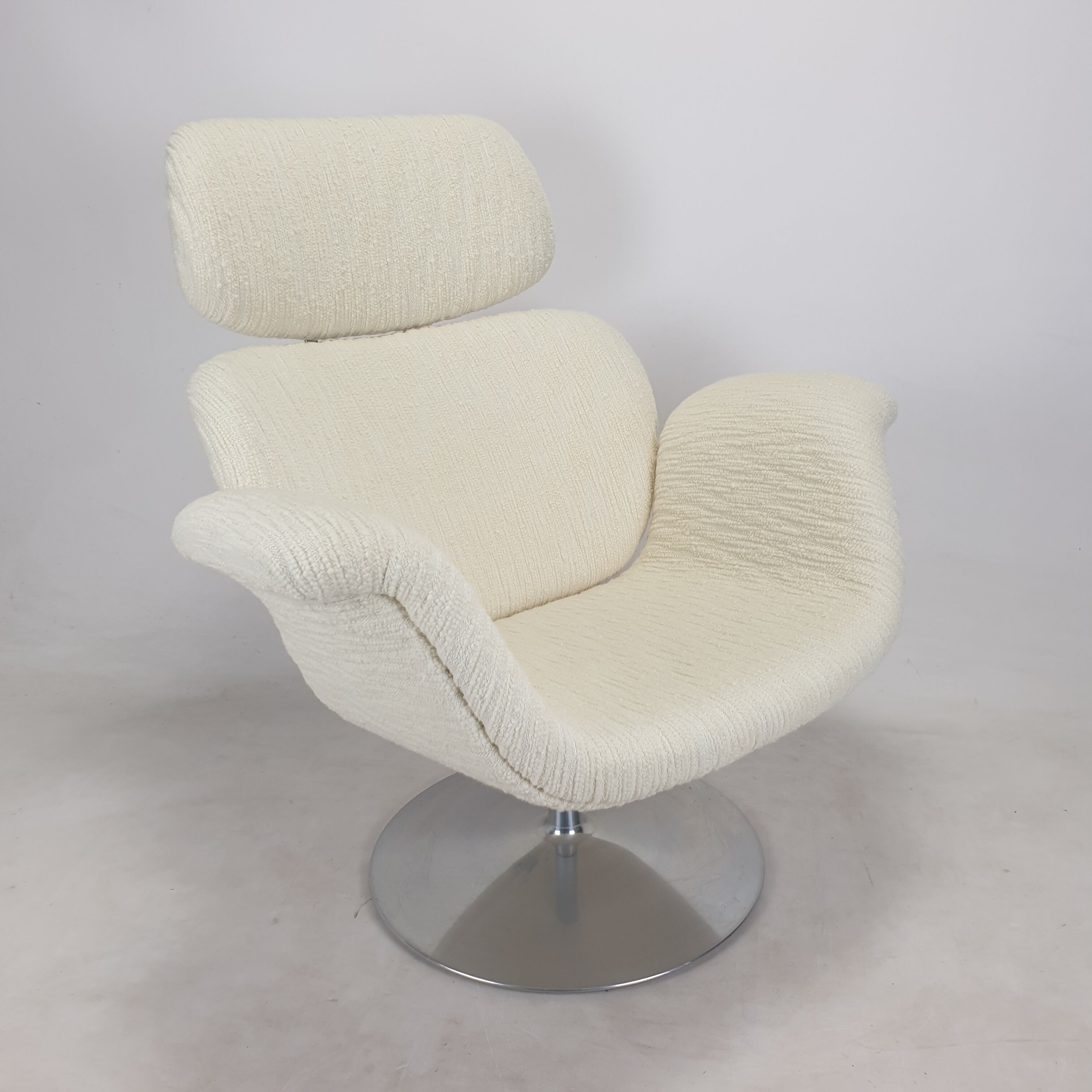 Big Tulip Chair and Ottoman by Pierre Paulin for Artifort, 1980s