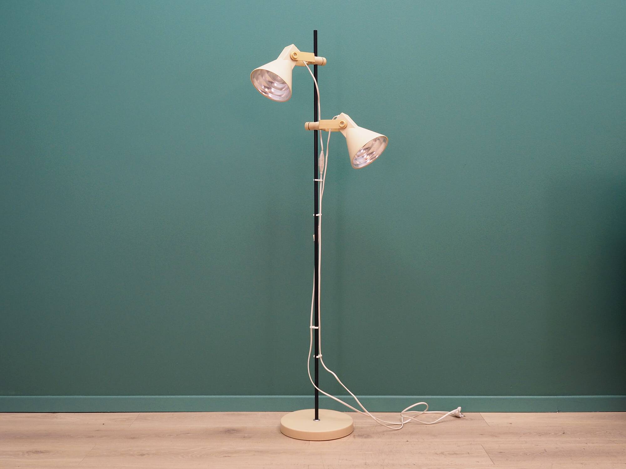 Floor lamp, Danish design, 1970s, production: Denmark
