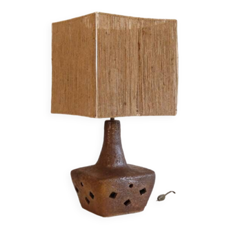 Lampe en ceramique chamottée et corde 1960