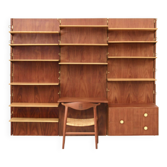 BO71 modular teak bookcase by Finn Juhl