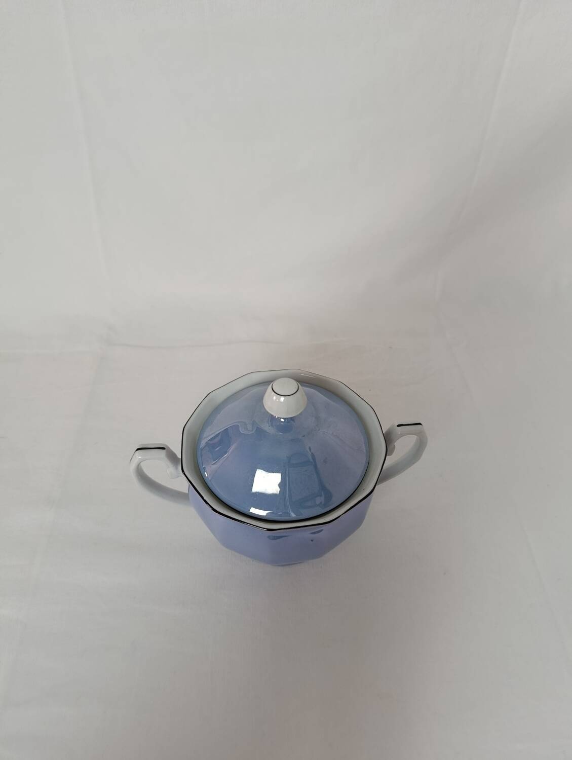 Blue sugar bowl, 1920s, lustrous porcelain.
