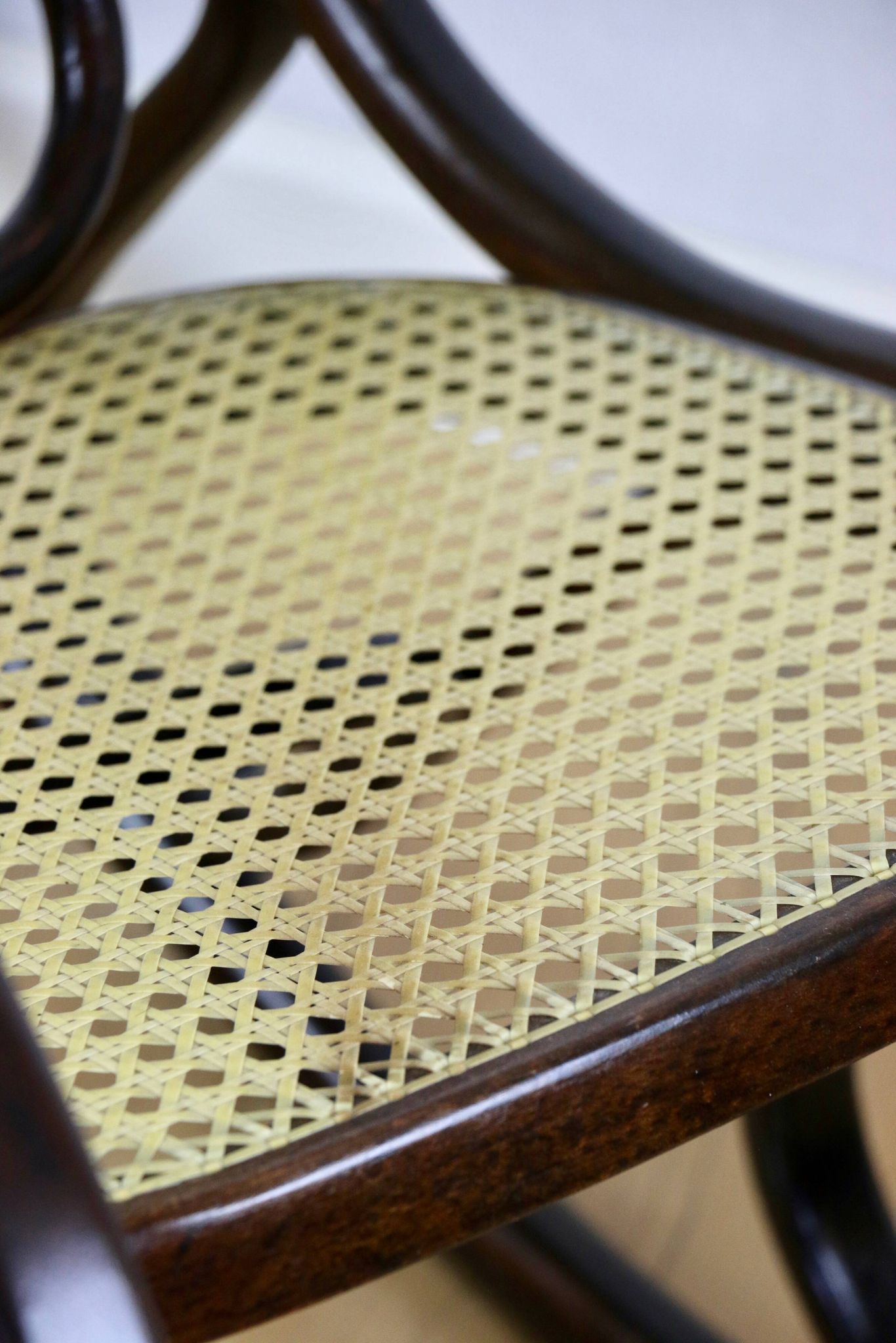 Rocking chair on runners, original brown, 1970s - very good condition