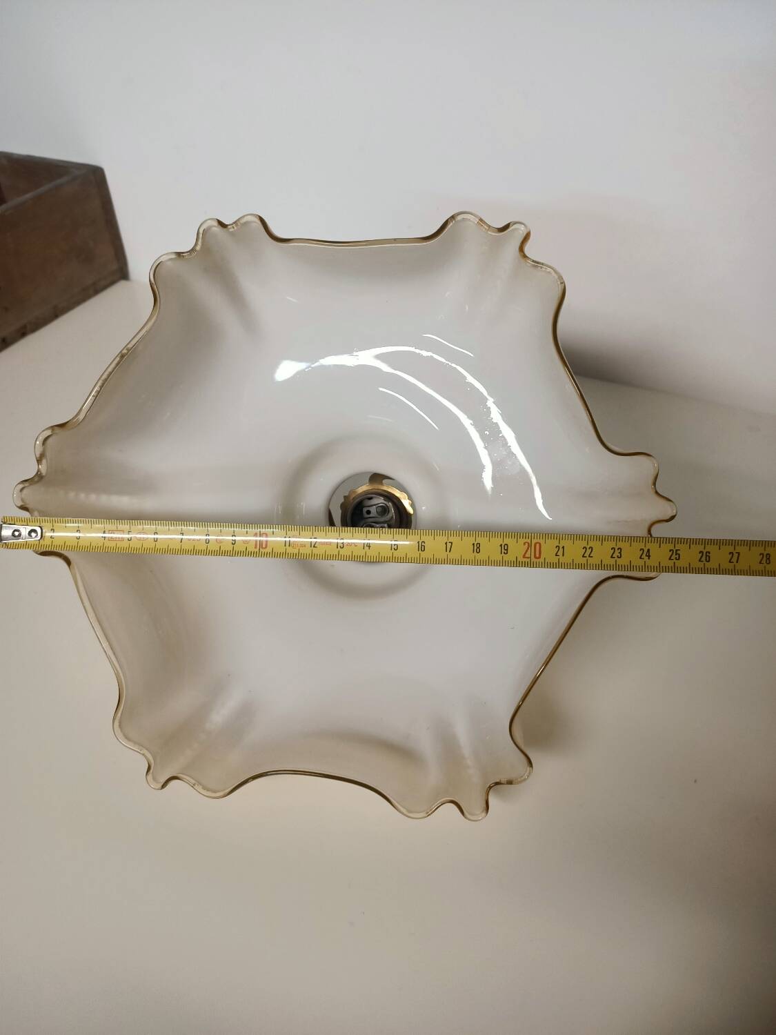 Beige opaline ceiling light in uraline