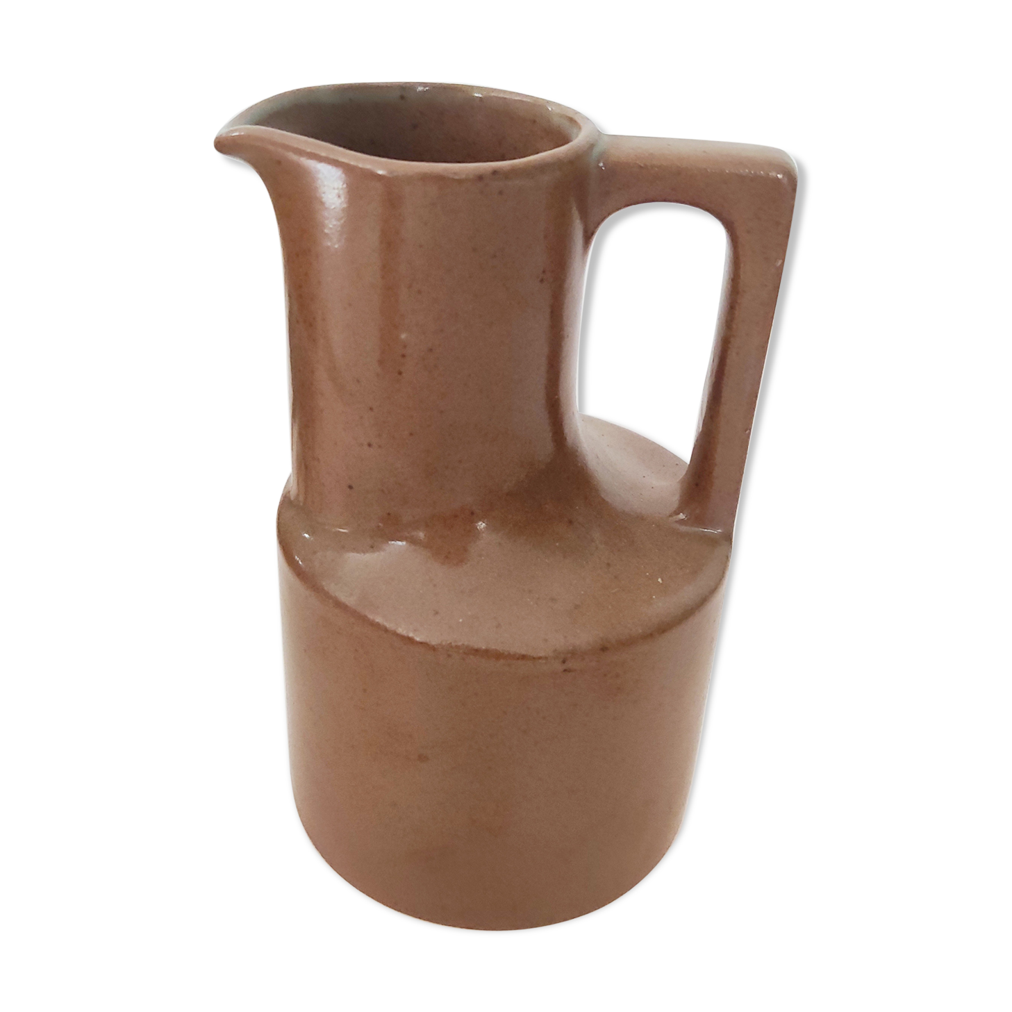 Pitcher in brenne sandstone