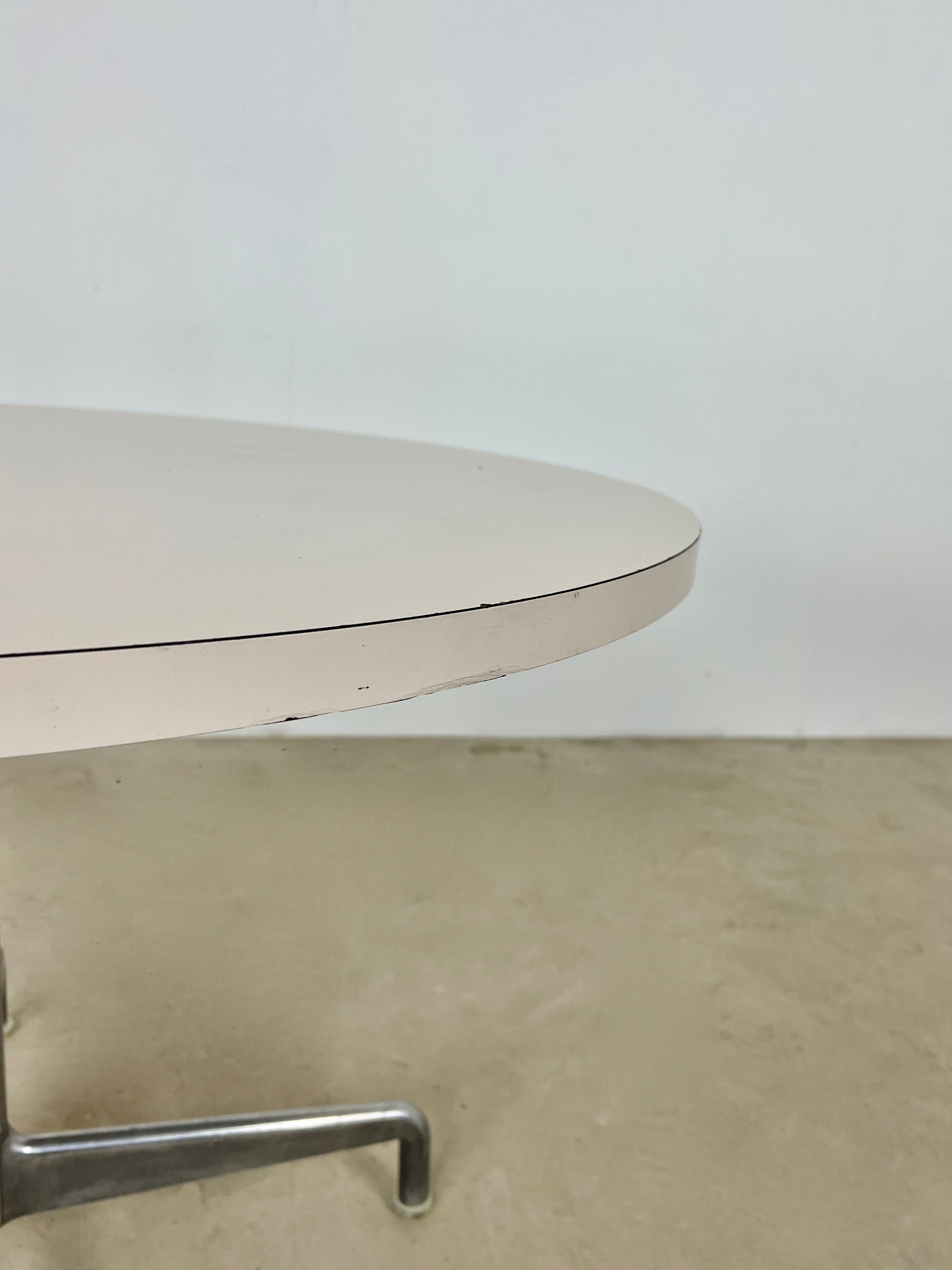 White dining table castelli, 1970s