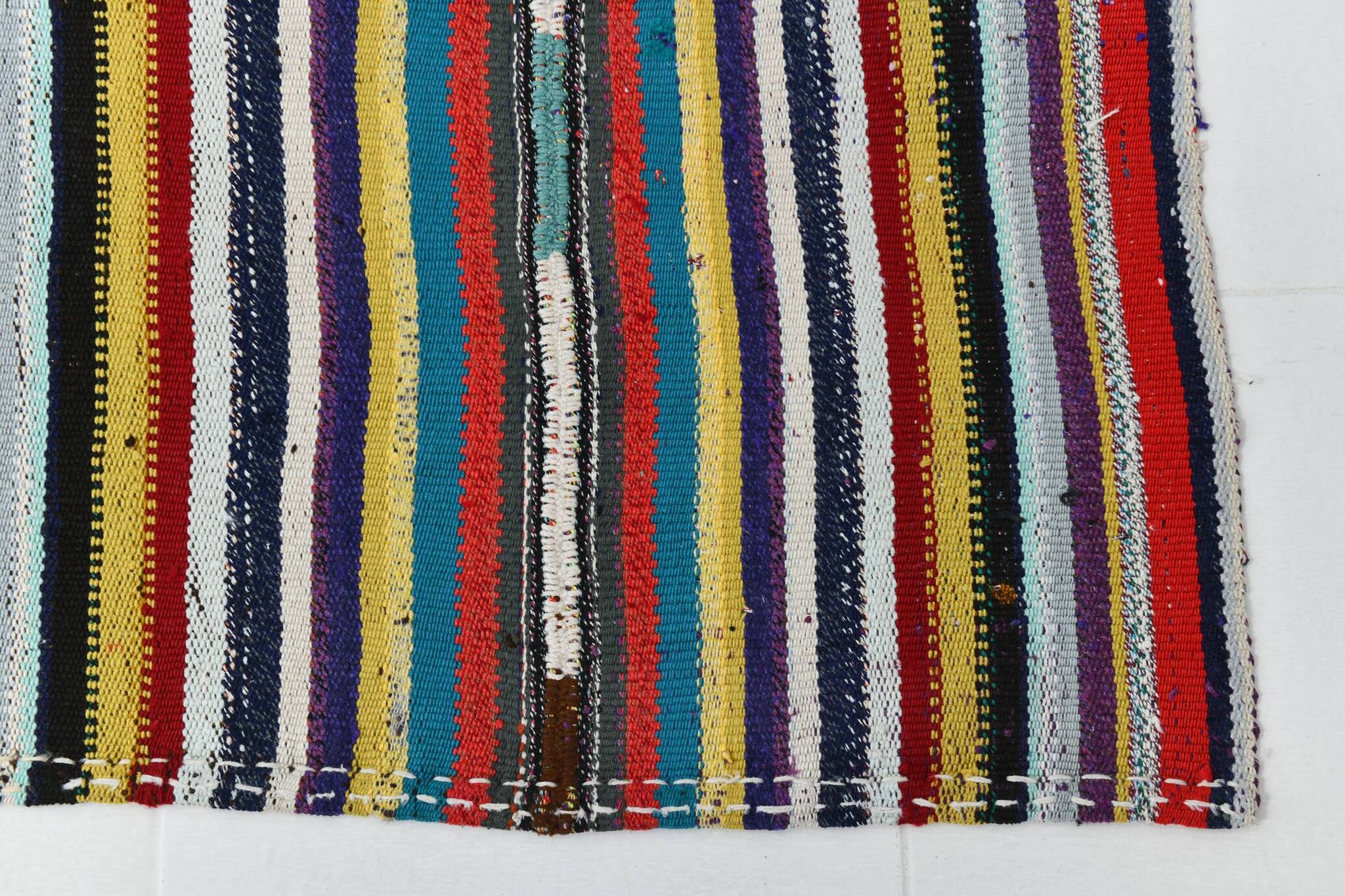 5x9 Vintage Kilim Rug, 165x269Cm
