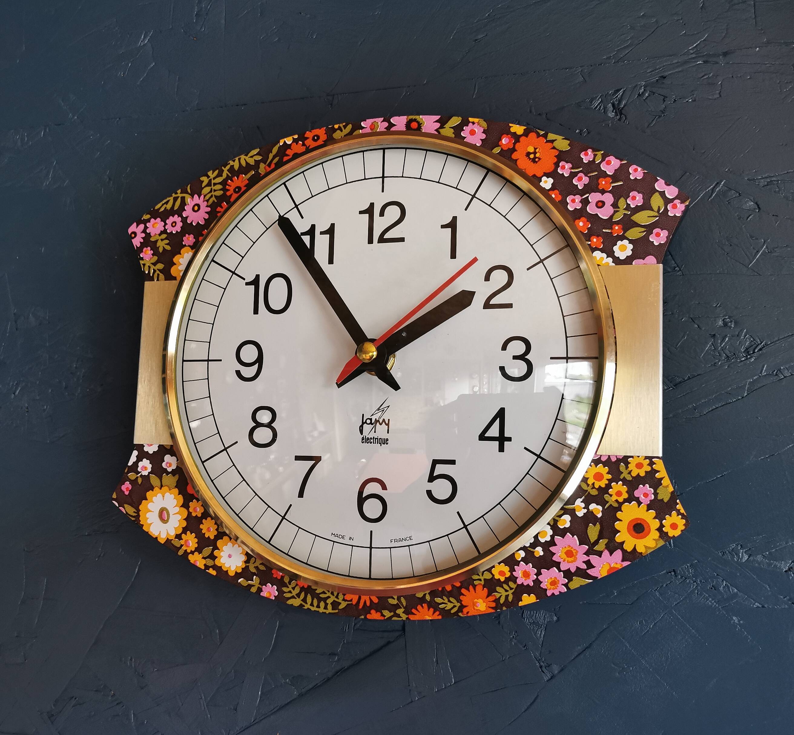 Vintage silent wall pendulum clock 70s "Japy electric flowers"