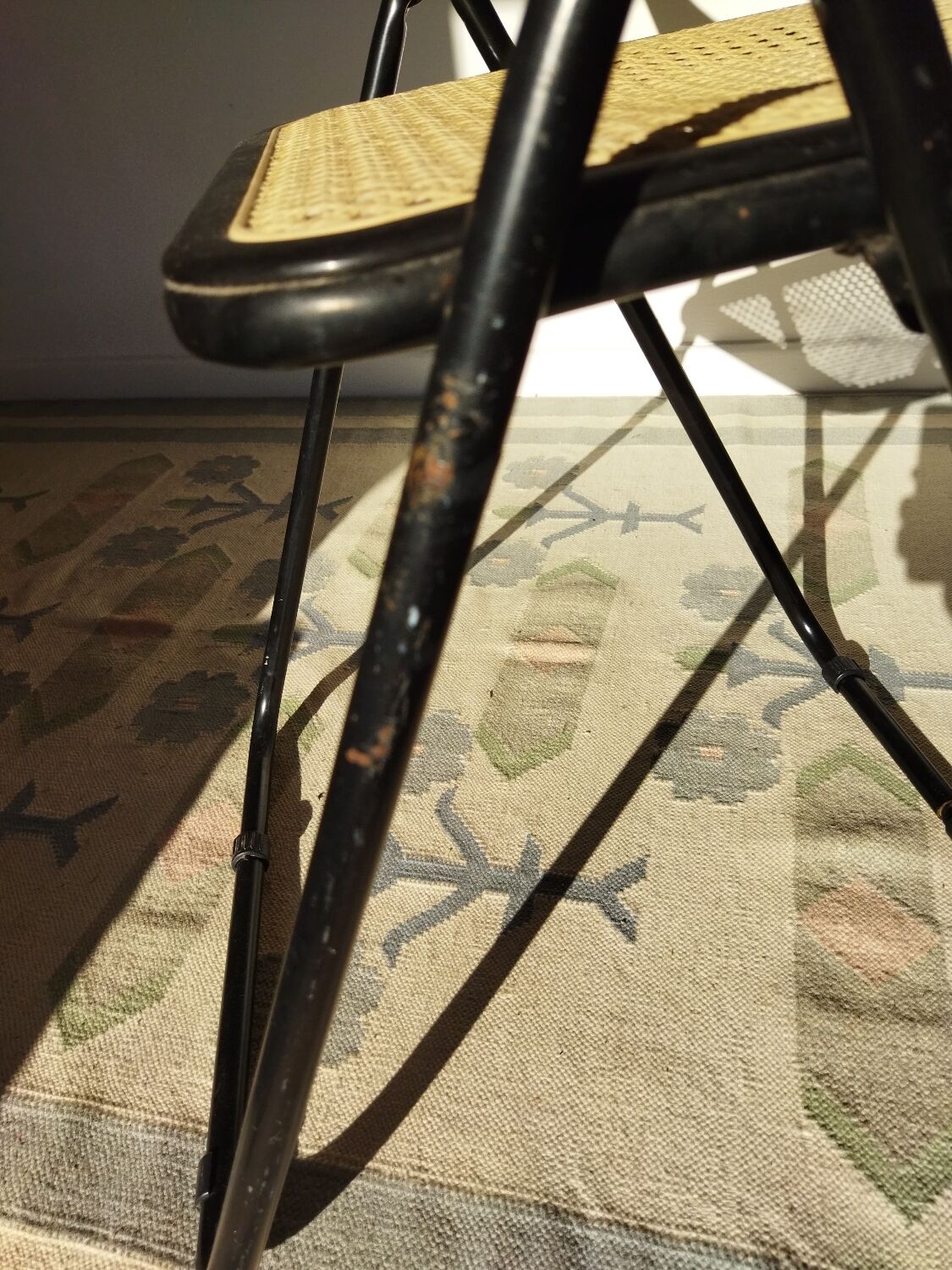 Italian folding chair