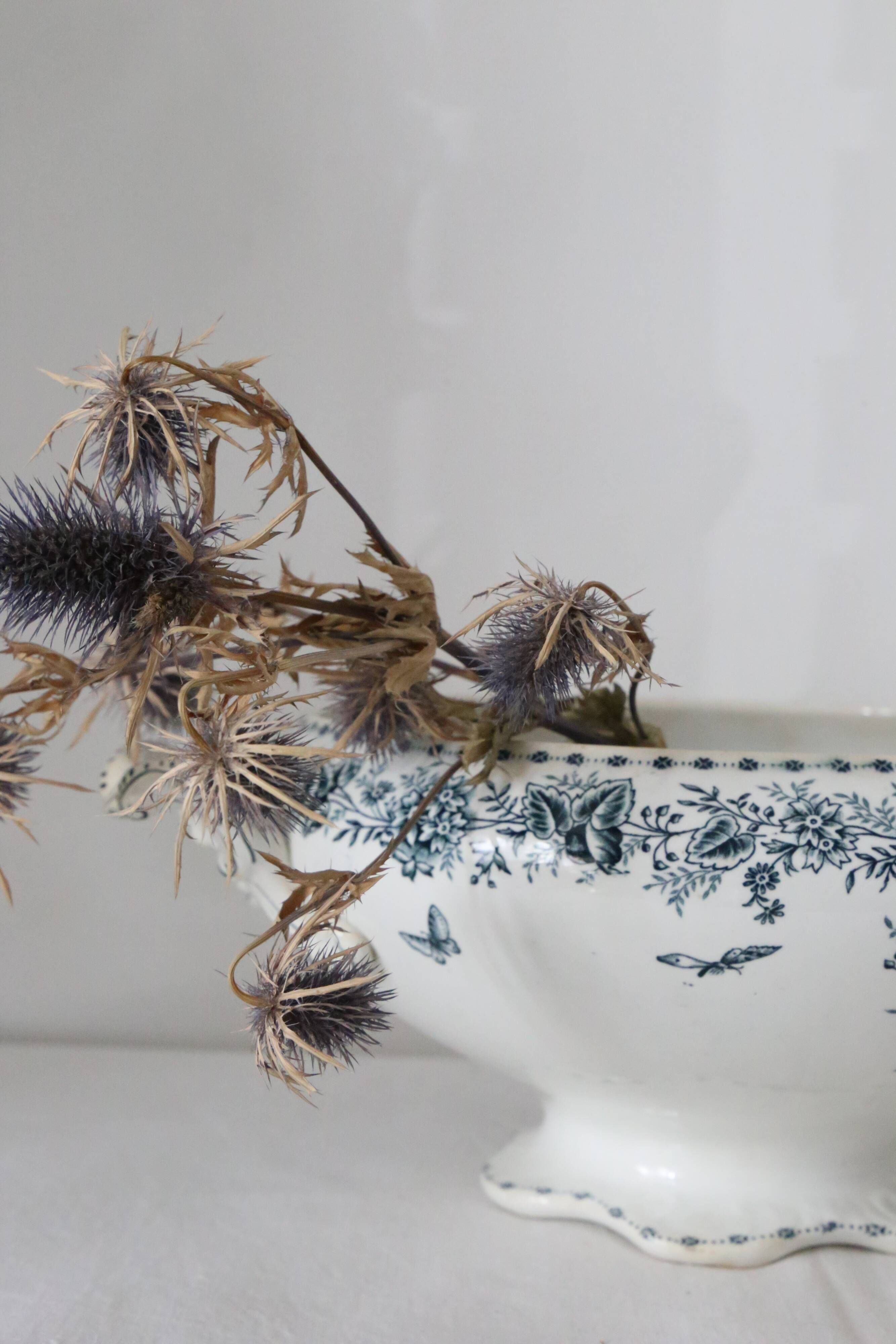 Terre de Fer tureen or salad bowl, Onnaing earthenware, Stella motif, French manufacture