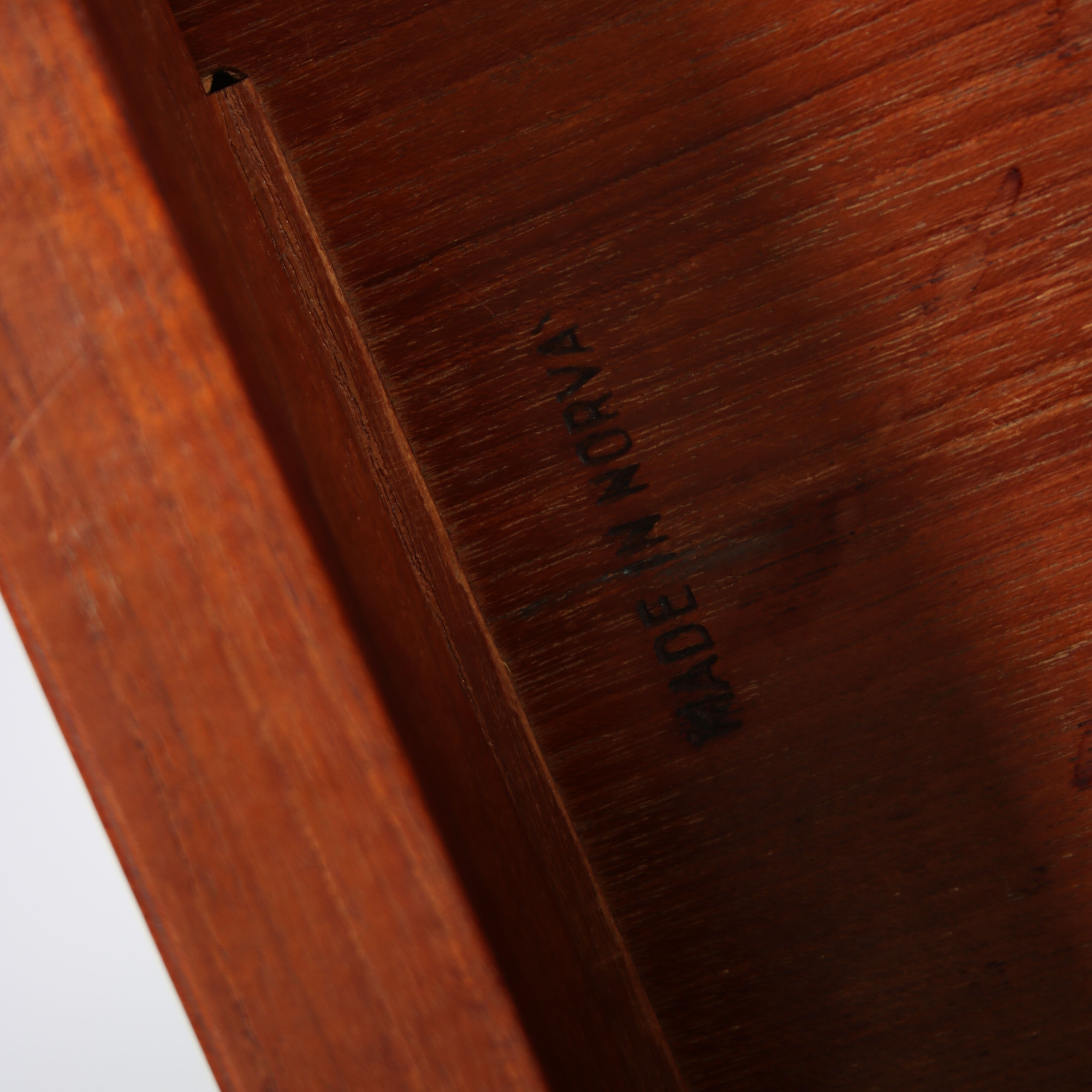 Tabouret en bois de teck des années 1960 de Norvège