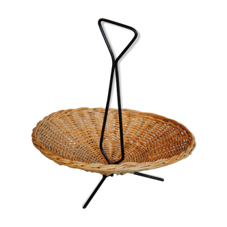 Wicker fruit basket