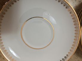 8 coffee, tea or chocolate cups & saucers Ferdinand Deshoulières