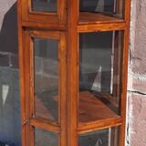Hexagonal showcase