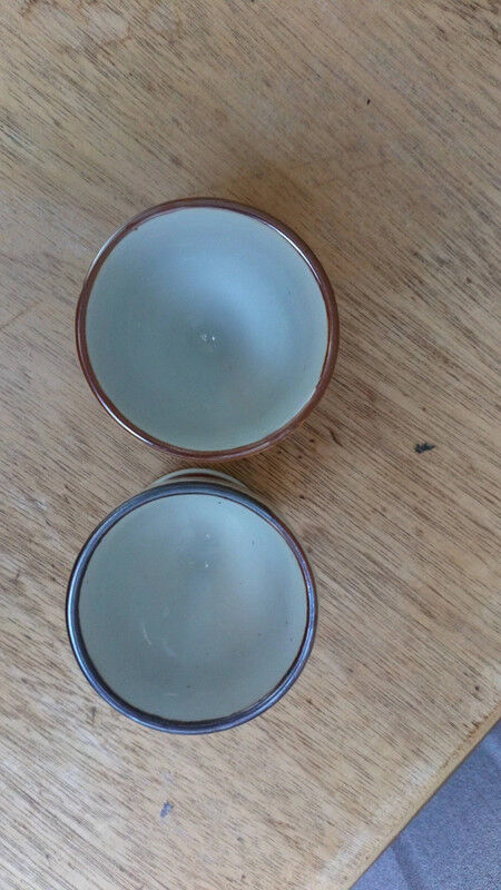 2 vintage Korean ceramic shells