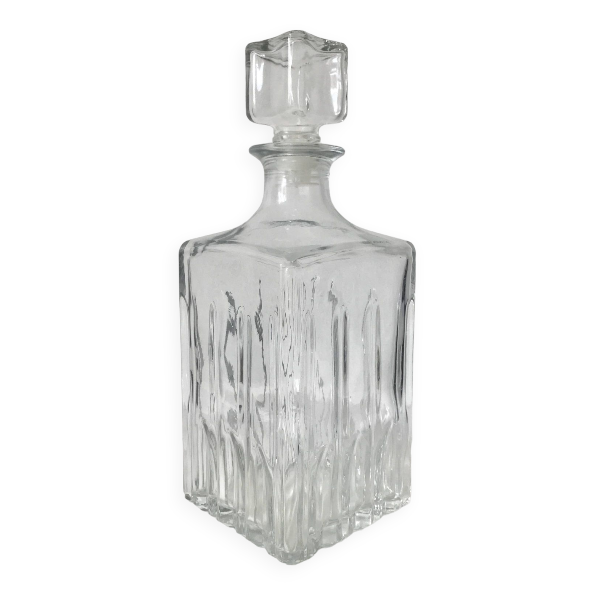 Glass whiskey decanter