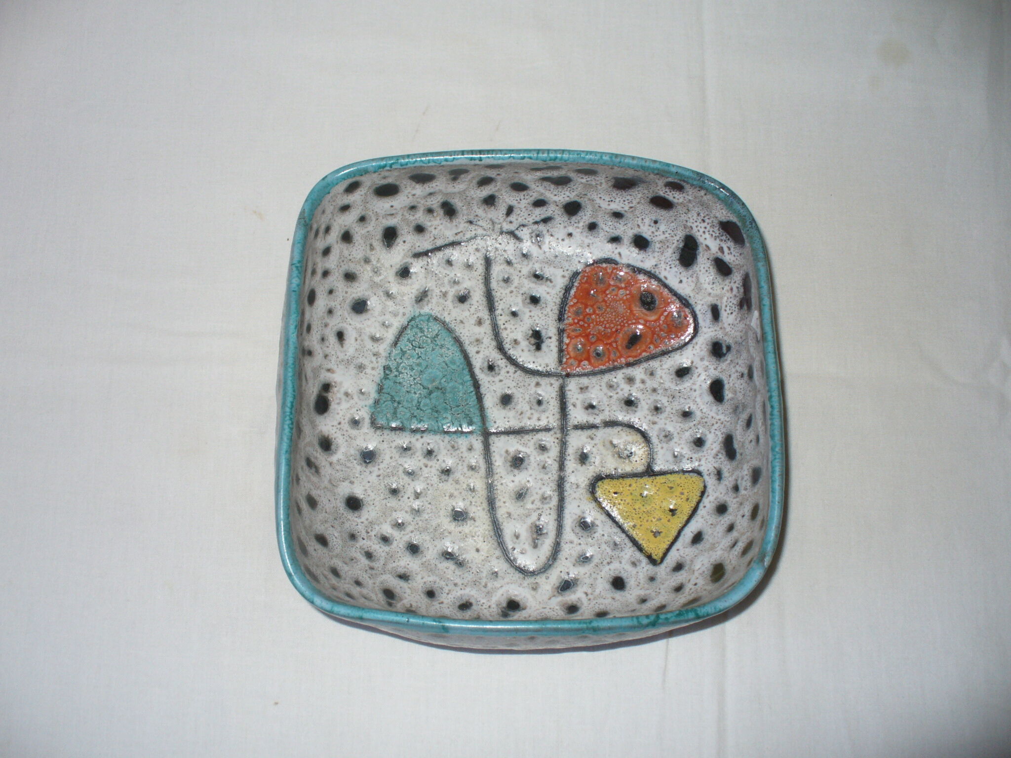 salad bowl - hyèvre ceramic fruit cup from the 50s