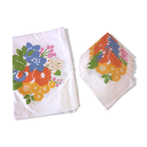 Nappe fleurie et ses 8 serviettes vintage