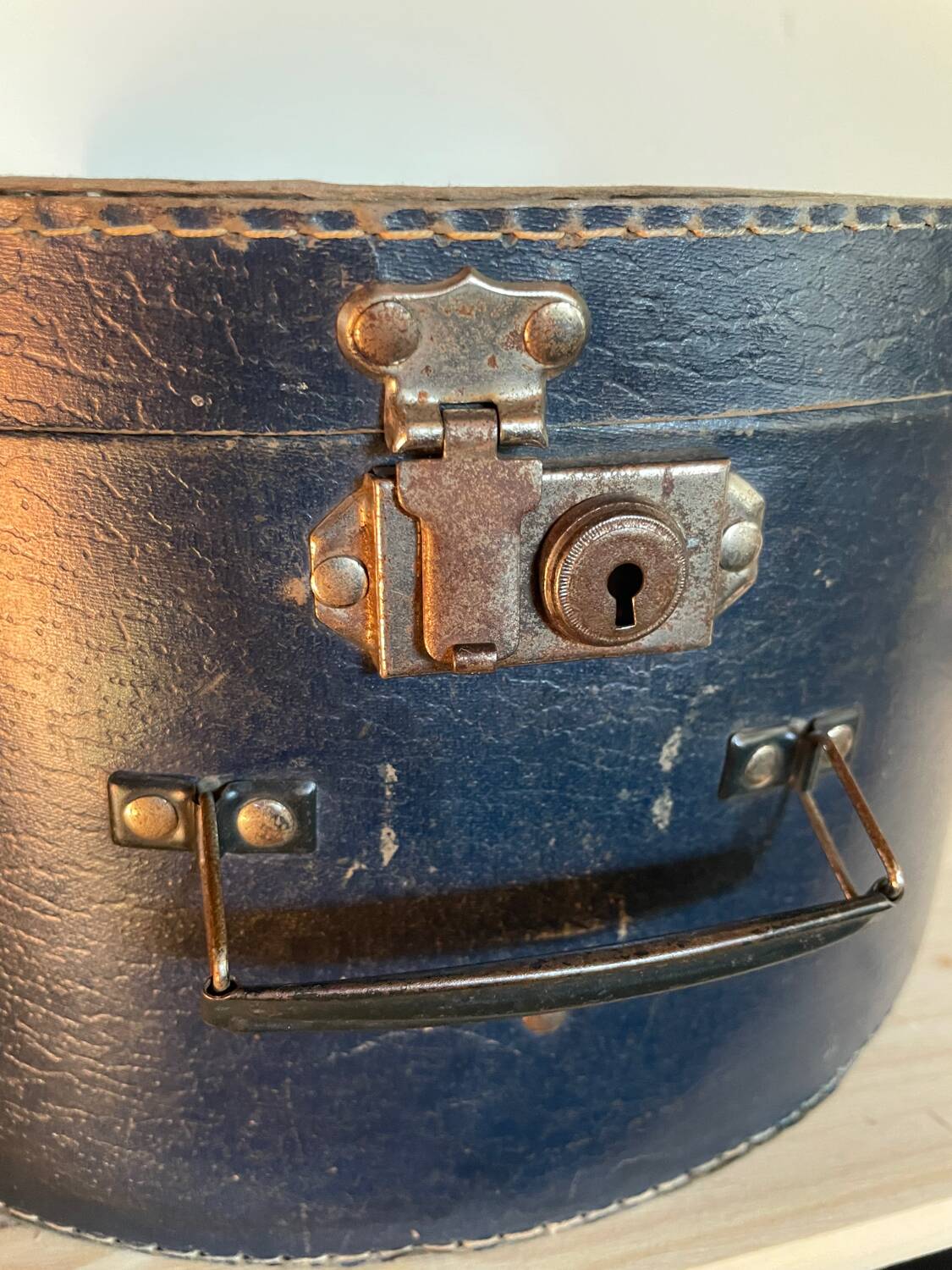 Vintage hat box