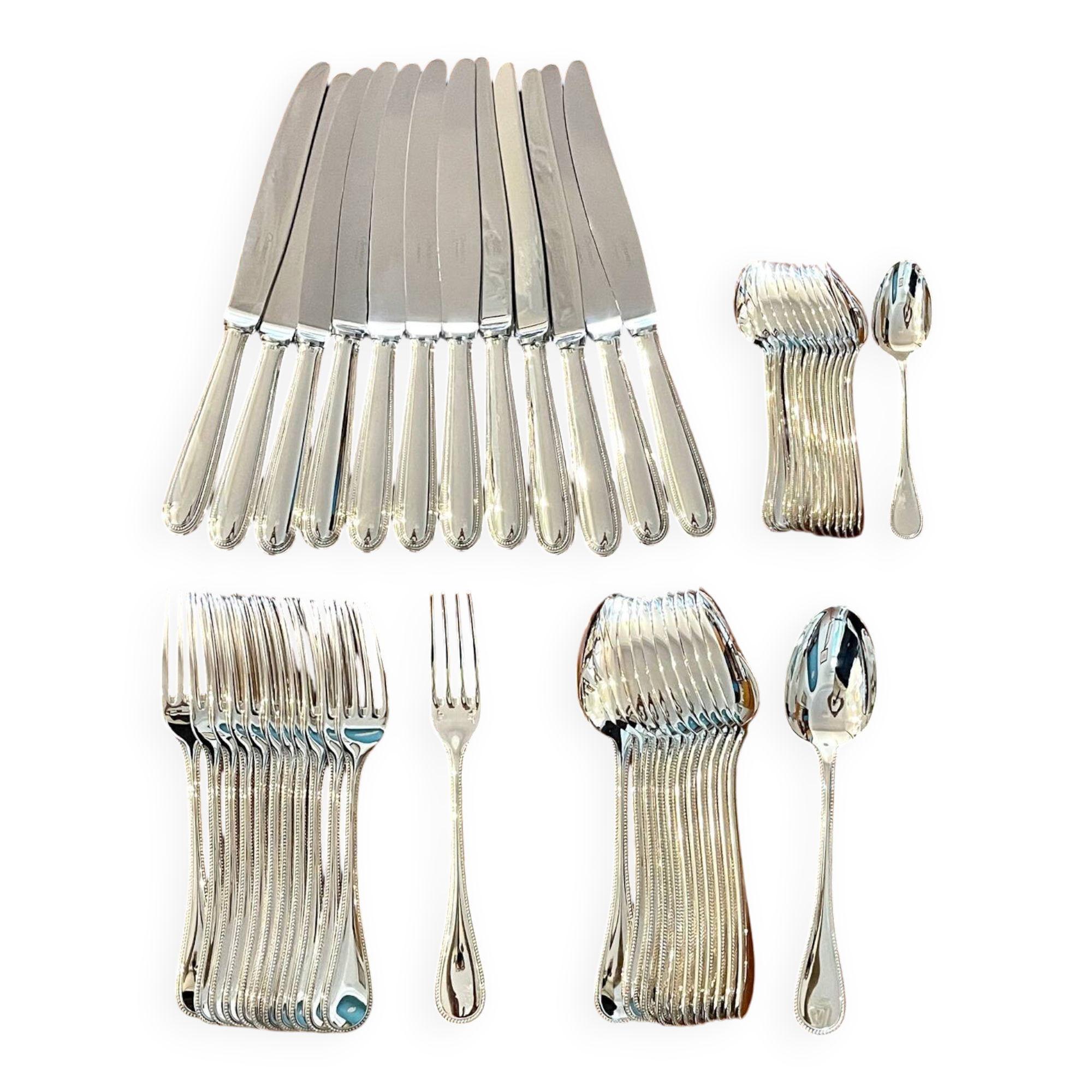 Christofle perles ,ménagère 48 pieces ,très bon état